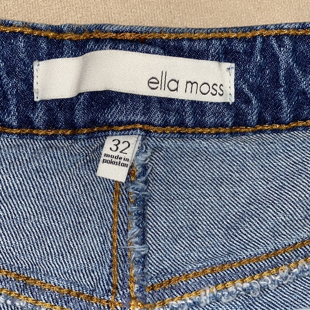 Scrolling Frayed Seam Jean Mini Skirt - Picture 6 of 8